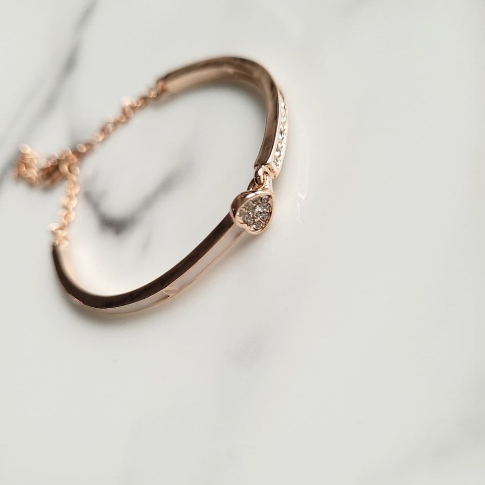 ⚡️BOGO 50% Off⚡️ Brand new bracelet